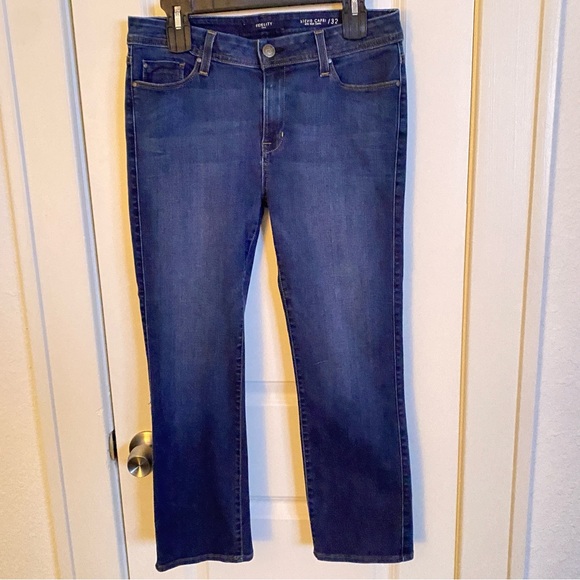 Fidelity Denim Stevie capri, size 32. NWOT. - Picture 2 of 6